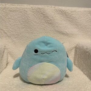 RARE 7” Bashmina the Beluga Whale